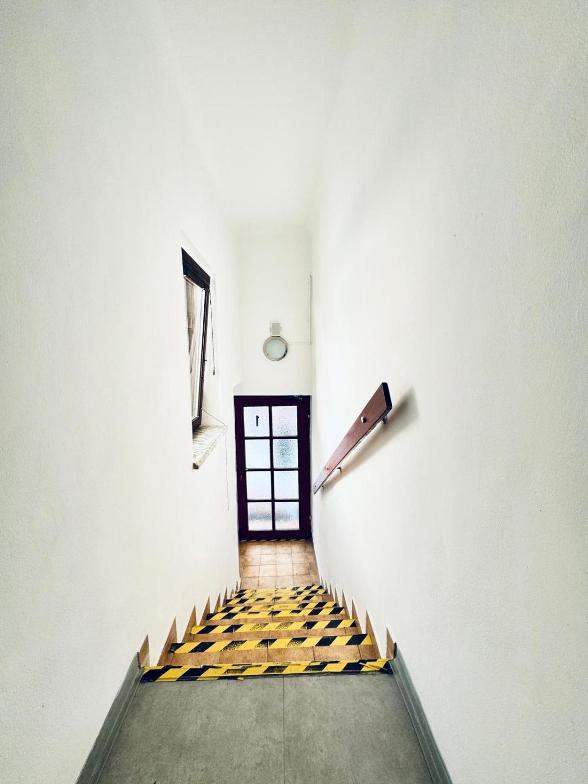 Very Spacious Apartment For Up To 7P With Great Location 维也纳 外观 照片